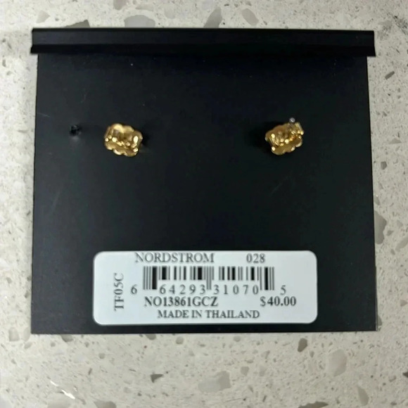 NWT NADRI gold circle stud earrings with cubic zirconia.25”l - Picture 2 of 4